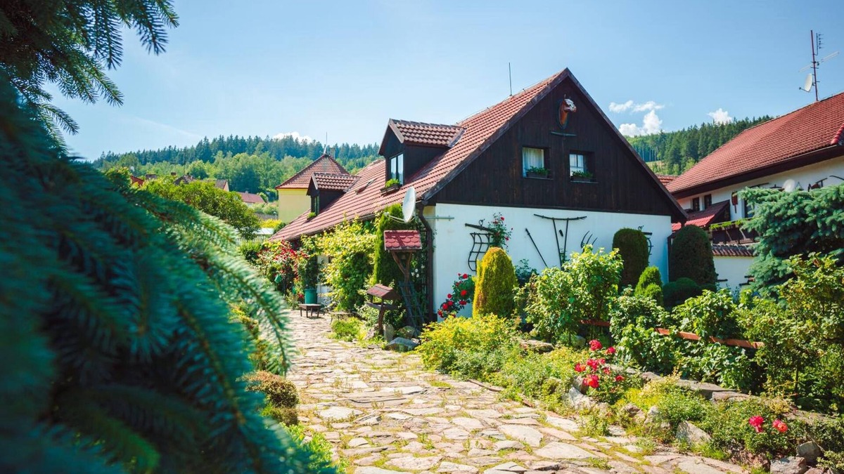 Vetrni House | Pension Regina