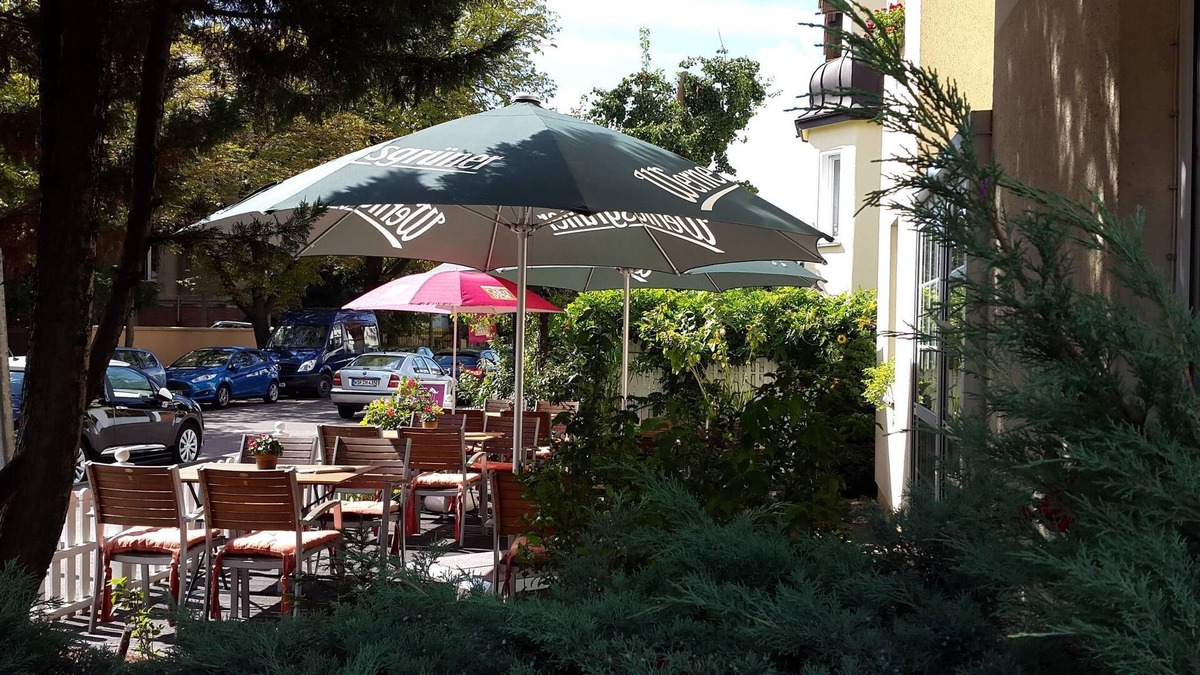 Ortslage Trotha House | Pension & Restaurant Am Krähenberg