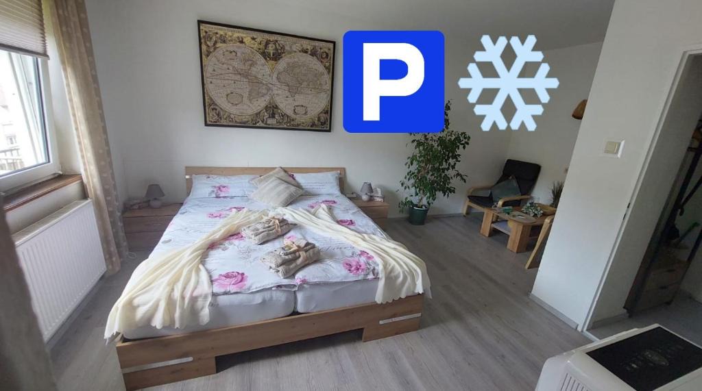 Oos Apartment | Pension RINGO, Airport Pit Stop, Bahnhof und Flughafen in der Nähe