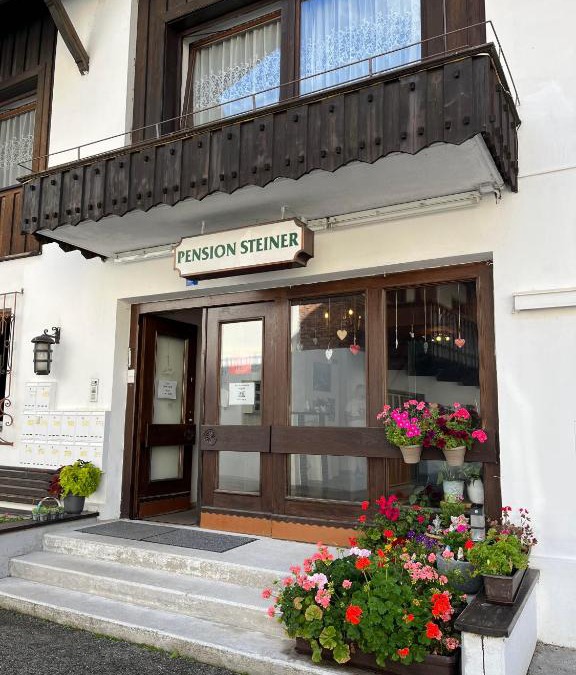 Matrei am Brenner Apartment | Pension Steiner, 6143 Matrei am Brenner!Check-in between 15 - 21 o'clock! No breakfast