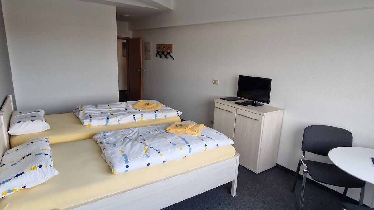 Gera House | Pension Take Off