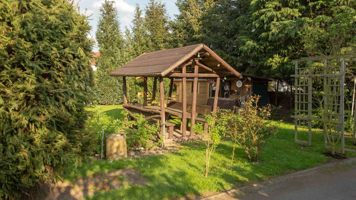 Suplingen House | Pension zum Schwanenteich
