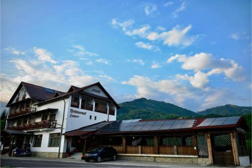 Capatineni-Ungureni House | Pensiunea Adonis