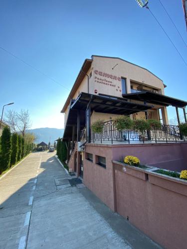 Piatra Neamt House | Pensiunea Camena