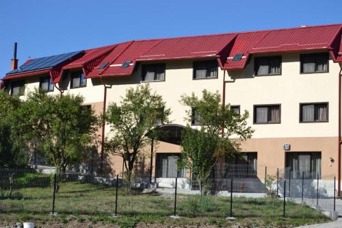 Covasna House | Pensiunea Cristian Covasna