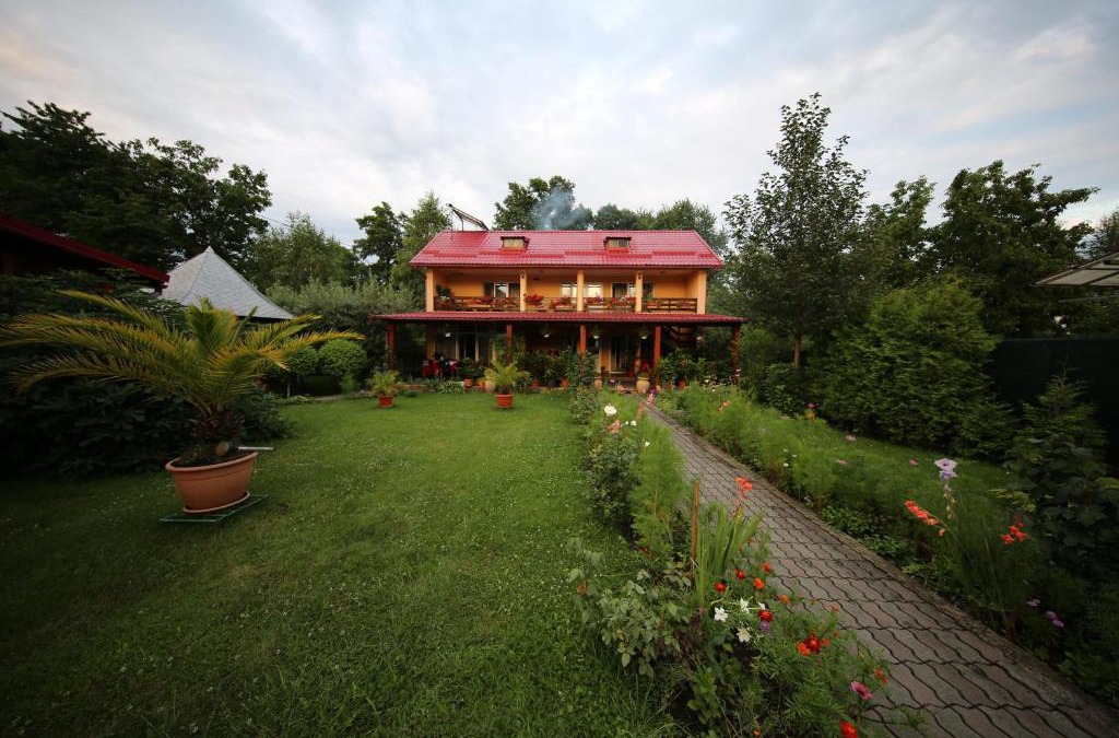 Horezu House | Pensiunea Criveanu