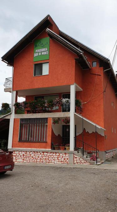 Capatineni-Ungureni House | Pensiunea Dor de munte