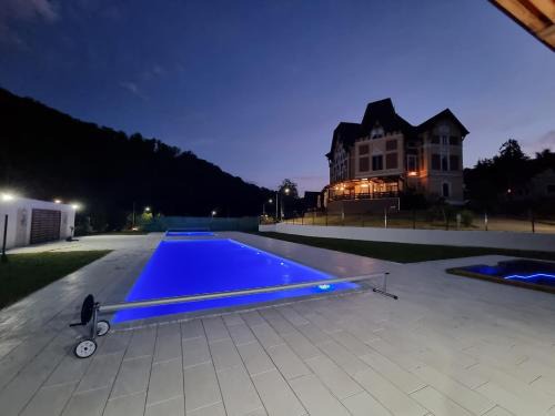 Moneasa House | Pensiunea Mayumi Moneasa