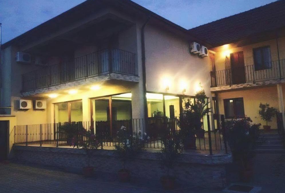 Arad House | Pensiunea Mystique