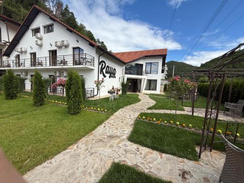 Dubova Hotel | Pensiunea Raya