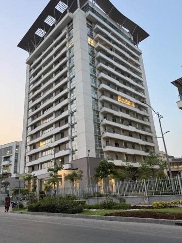Loralai District Apartment | Penta Square Luxury Serviced Apartments DHA Phase 5, Lahore Modern Executive Stays