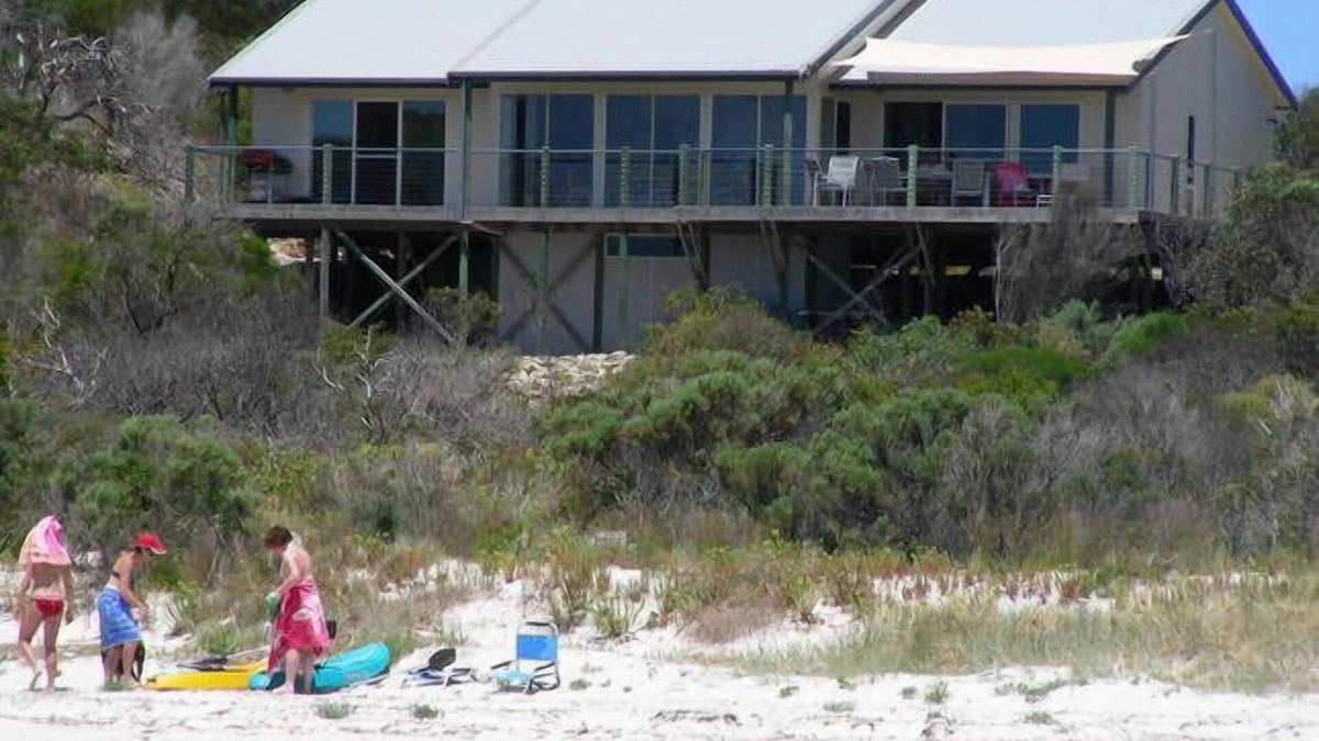 Island Beach House | pentelows Beach House