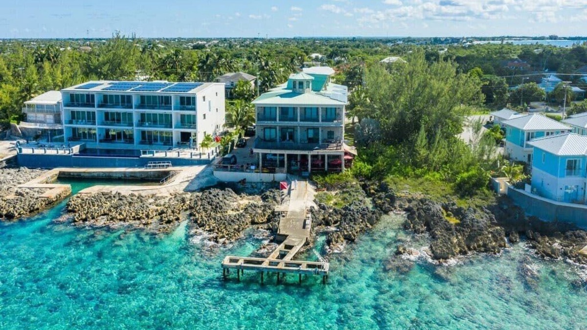Northwest Point Condo | Penthouse 2Bd/2Bth Oceanfront Condo-Onsite Dining