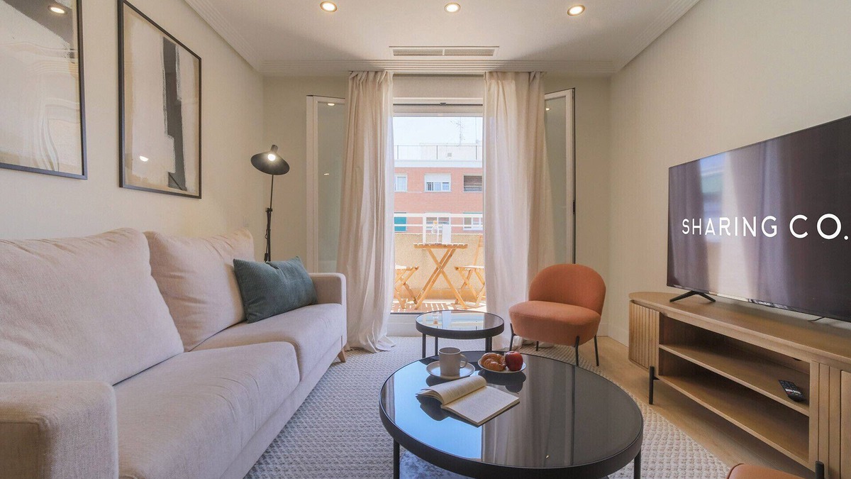 Nueva Espana Apartment | Penthouse 4 Bed with large terrace in Castellana Sharing Co
