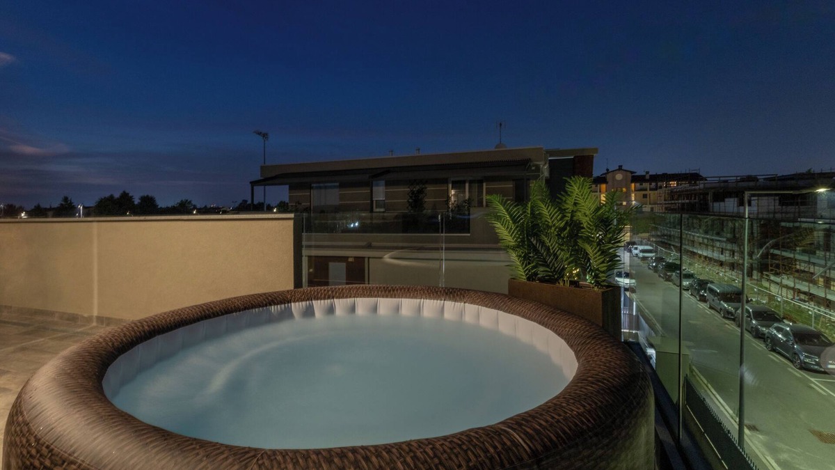 Pozzo d'Adda Apartment | Penthouse Anna Milan Bergamo