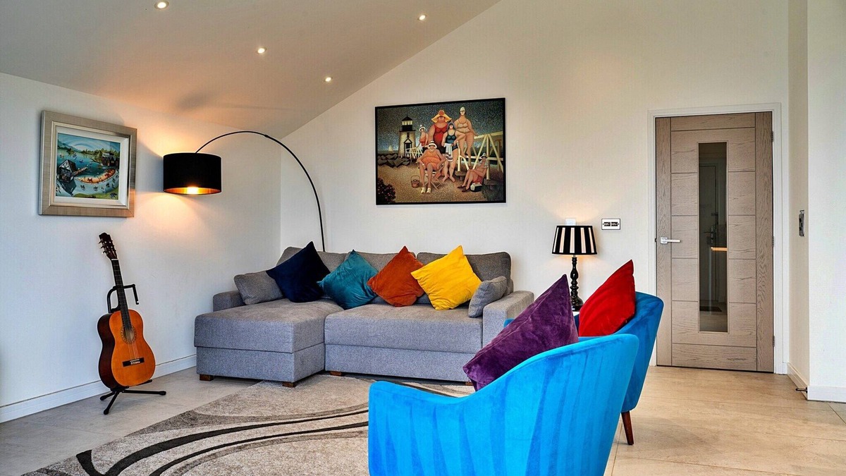Teignmouth Apartment | Penthouse apartment in Teignmouth, No Deposit