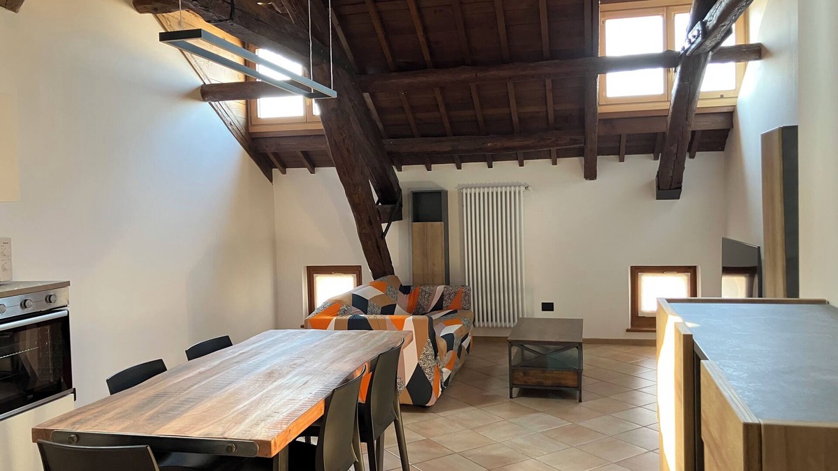 Trichiana Apartment | Penthouse at the Monument