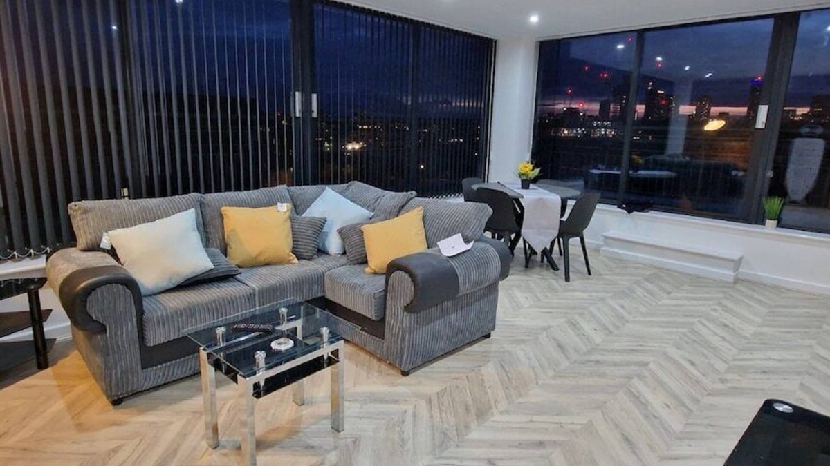 Bordesley Apartment | Penthouse,City views