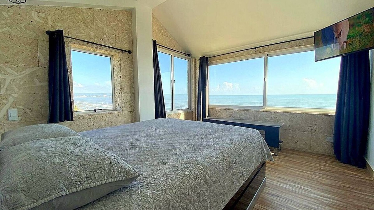 Tucacas Apartment | Penthouse con Vista al Mar!