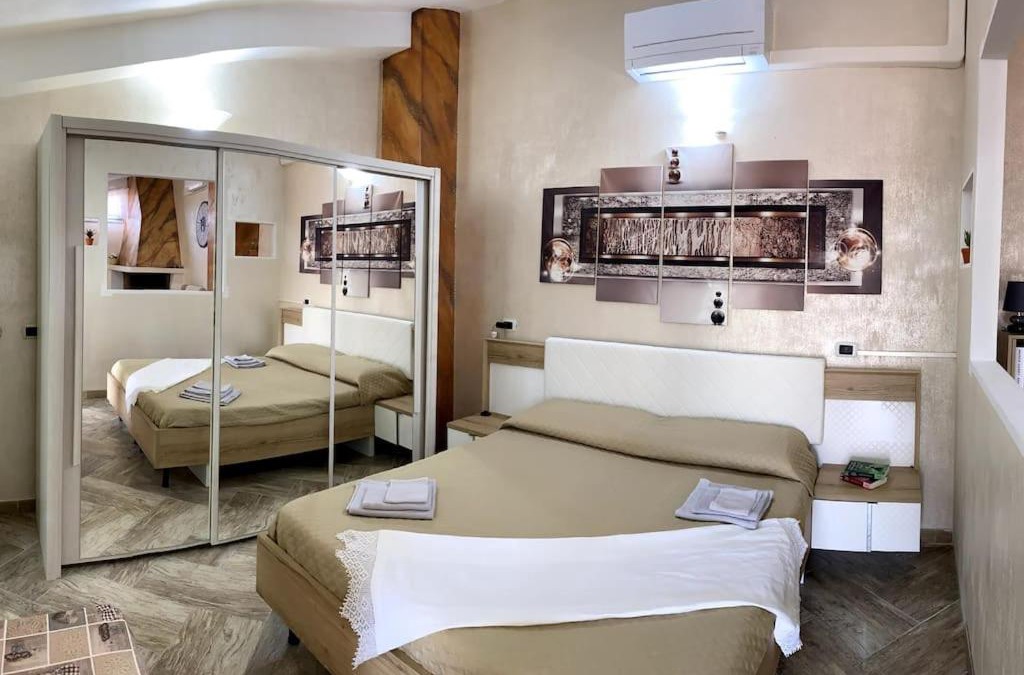 Nulvi Apartment | Penthouse di charme in borgo vicino al mare