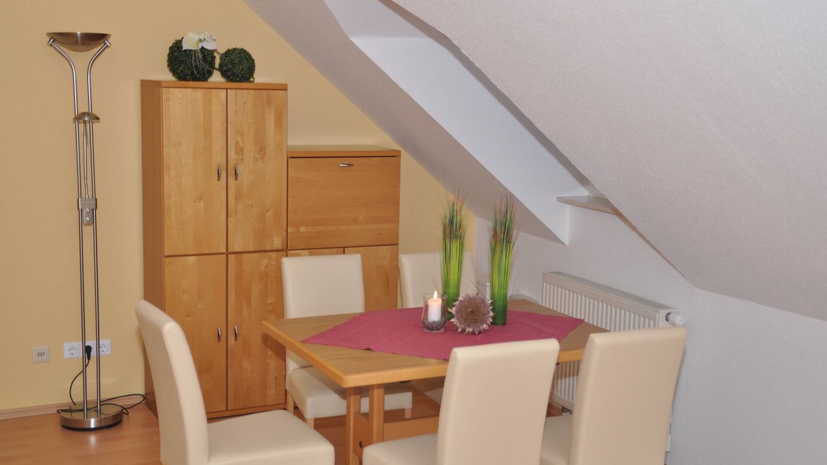 Grossostheim Apartment | Penthouse Ferienwohnung