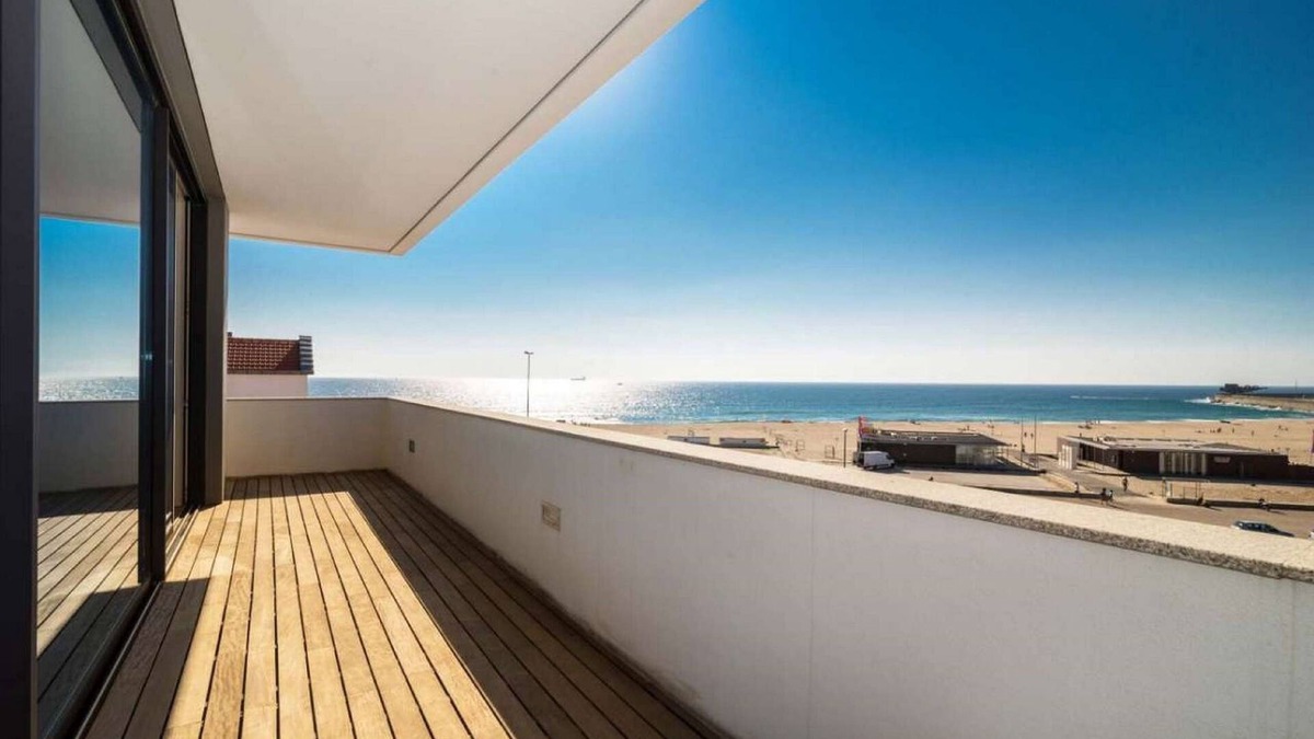Leca da Palmeira Apartment | Penthouse for 8 people and beautiful ocean view