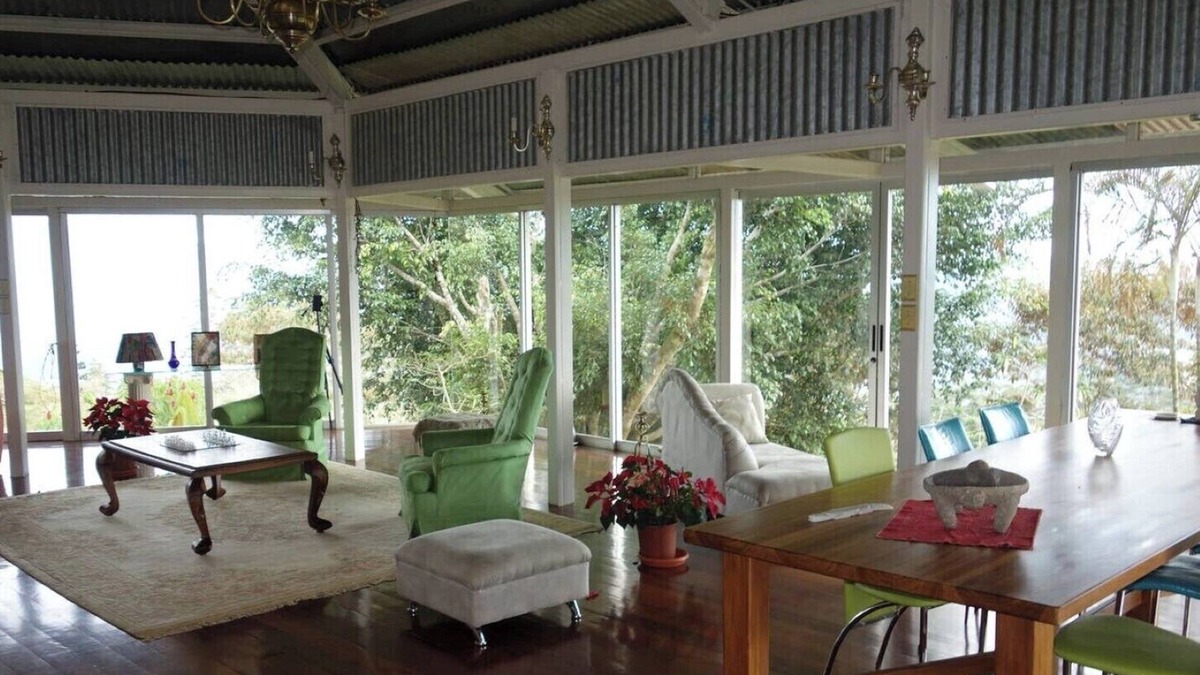 Turrialba Villa | Penthouse in the jungle