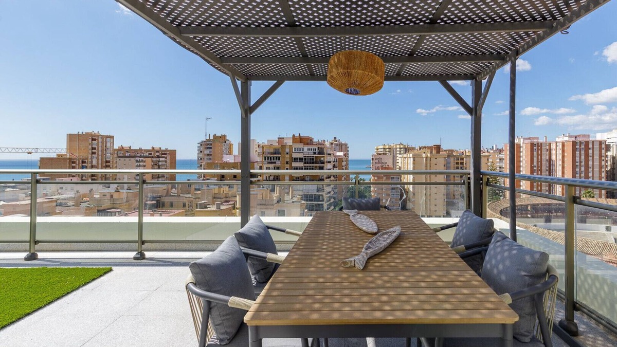Campos Eliseos Apartment | Penthouse Malagueta with Sea View