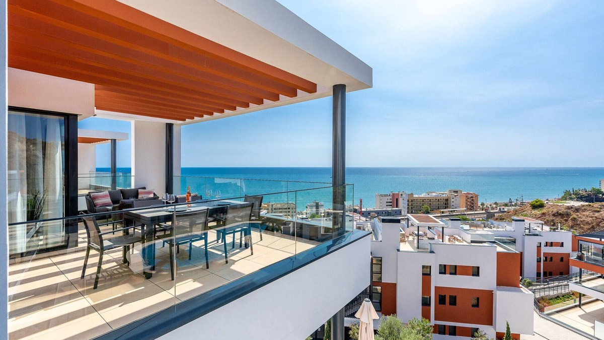 Fuengirola Apartment | Penthouse Middle Views | Luxury private terrace pool, sea view