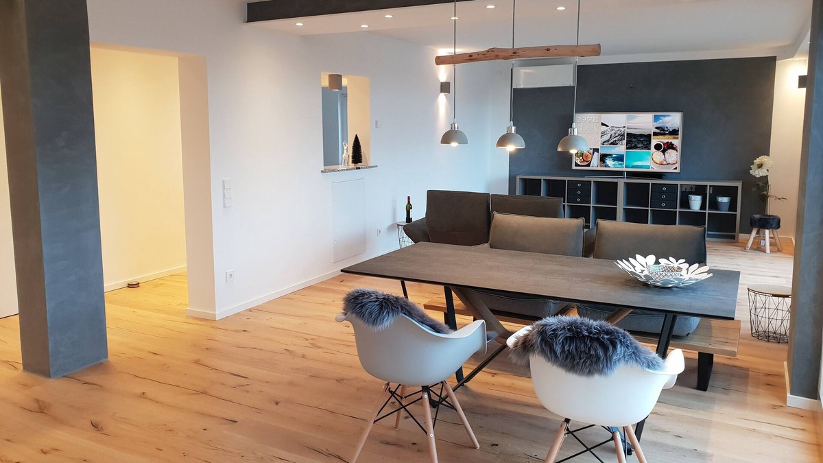Stetten Condo | Penthouse panorama apartment with view "W125"