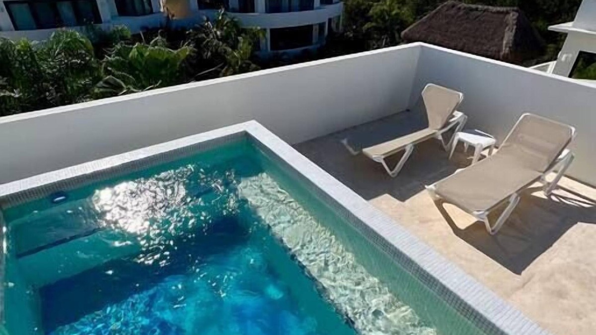 Francisco Uh May Apartment | Penthouse - Private - Pool & Heated Jacuzzi C3011