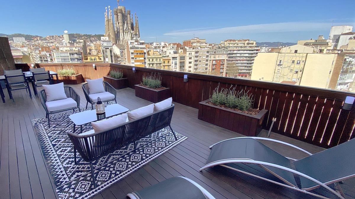 La Sagrada Familia Condo | Penthouse Terrace with Sagrada Familia views