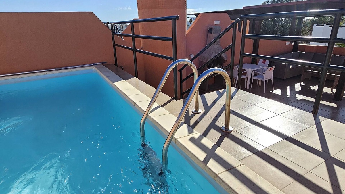 Vera Beach Apartment | Penthouse with private pool on the roof, sea views, 65m from the beach, WiFi