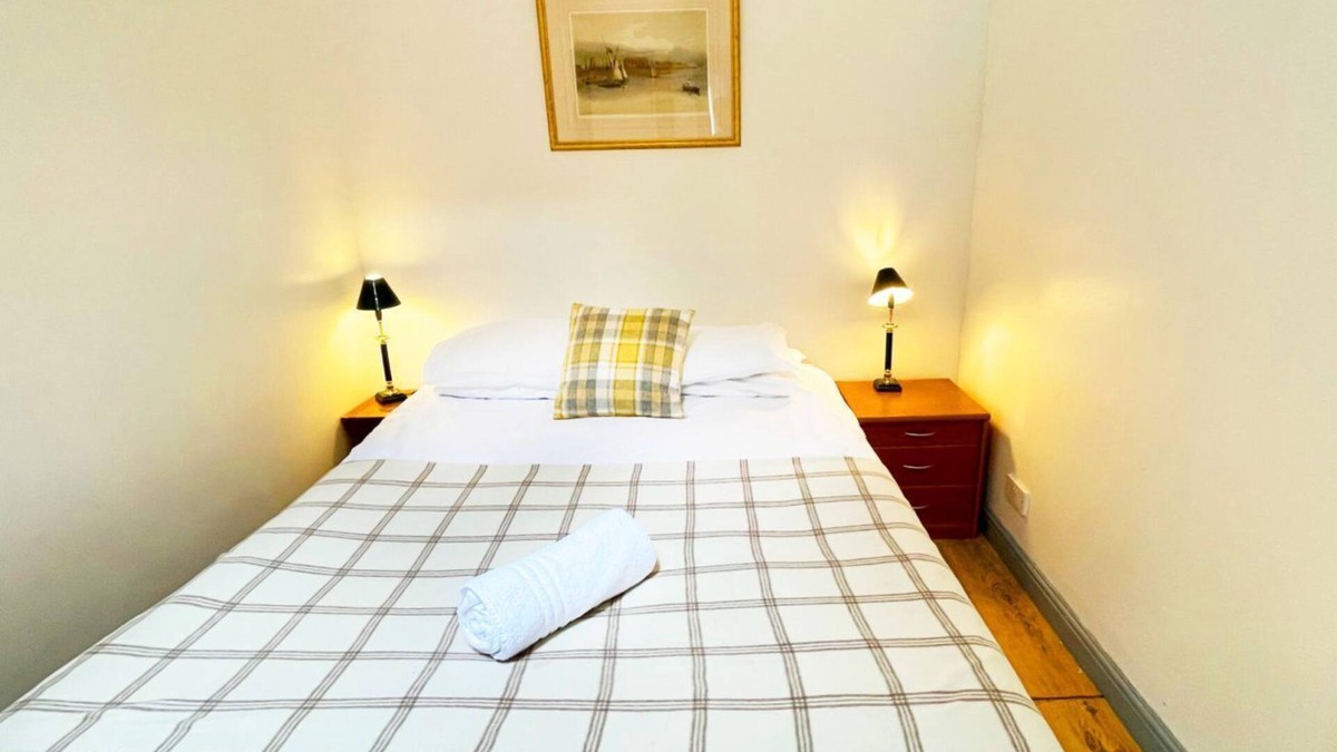 West Calder Cottage | Pentland Farm Cottage (Annex)