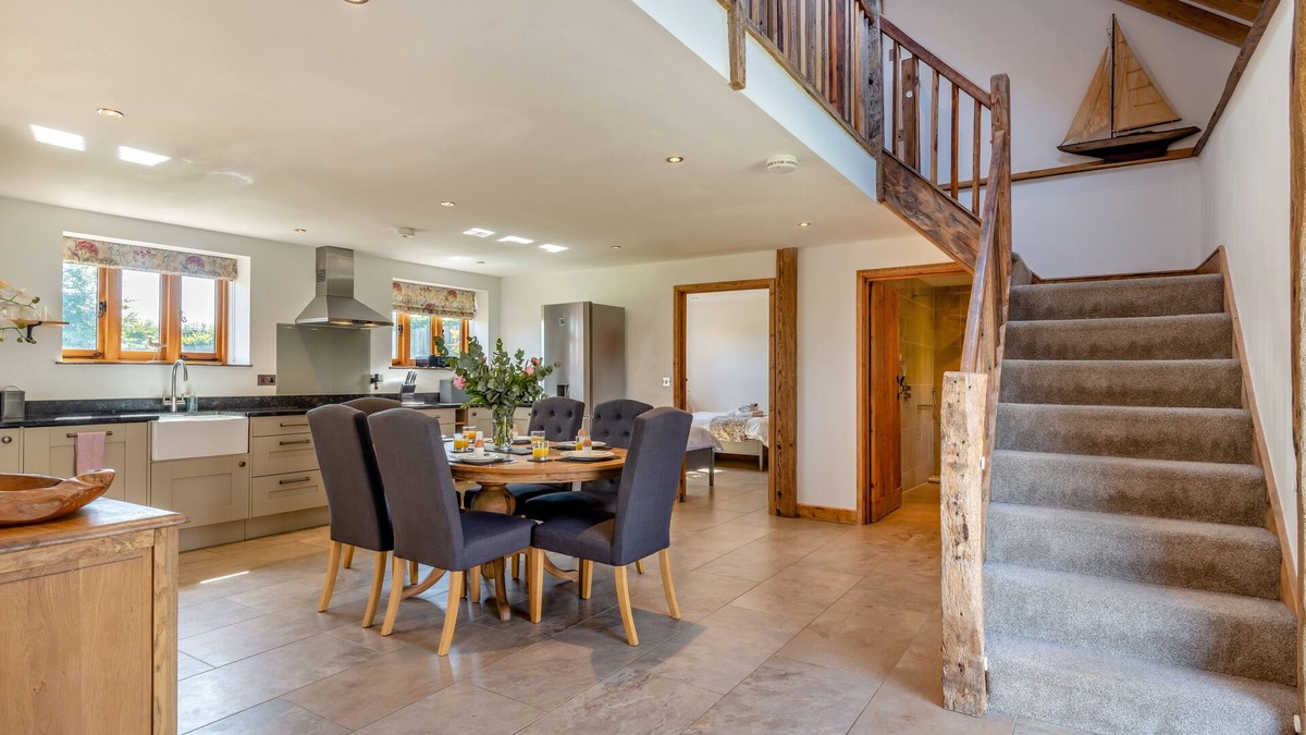 Bodham House | Pentney Barn - Three Bedroom House, Sleeps 6