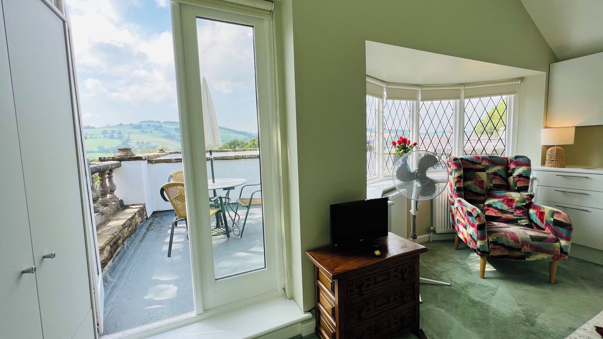Llanferres Bed & Breakfast | Pentre Cerrig Country House