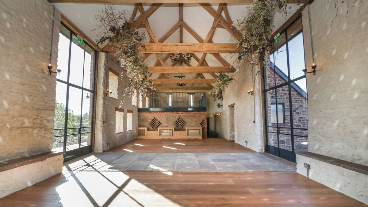Llanvair Kilgeddin Cottage | PENTWYN FARM, pet friendly, character holiday cottage in Abergavenny
