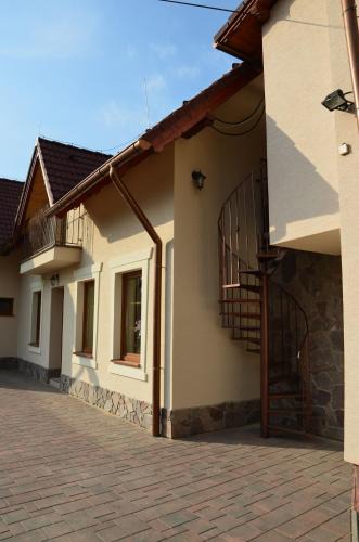 Kosice House | Penzión Skalná ruža - Kövirózsa panzió