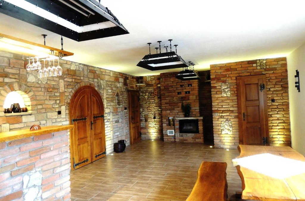 Brezi House | Penzion a Vinarstvi Vavricek