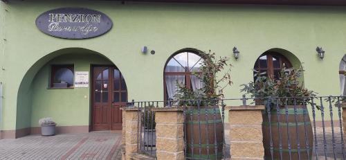 Boretice Hotel | Penzion Bernardýn