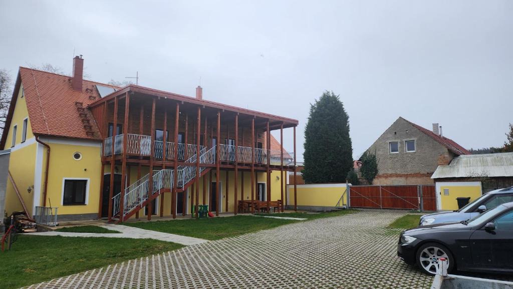 Dubno Apartment | Penzion-Dubno