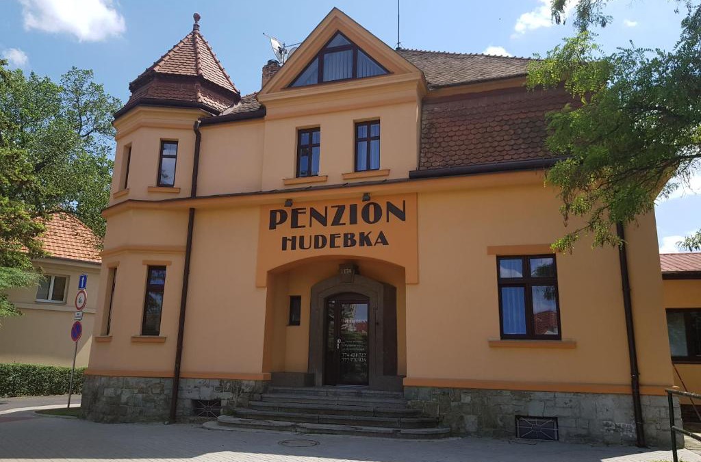 Louny House | Penzion Hudebka