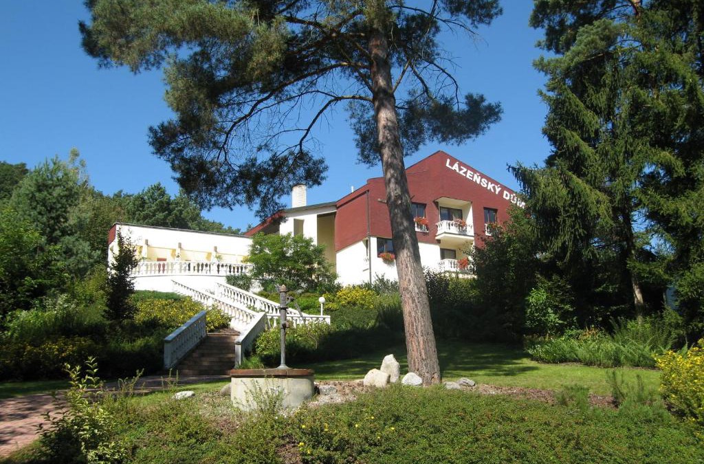 Buchlovice House | Penzion Lázeňský dům