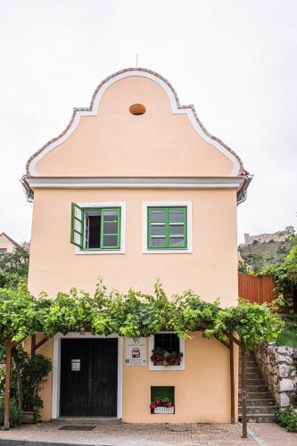 Pavlov House | Penzion Mája