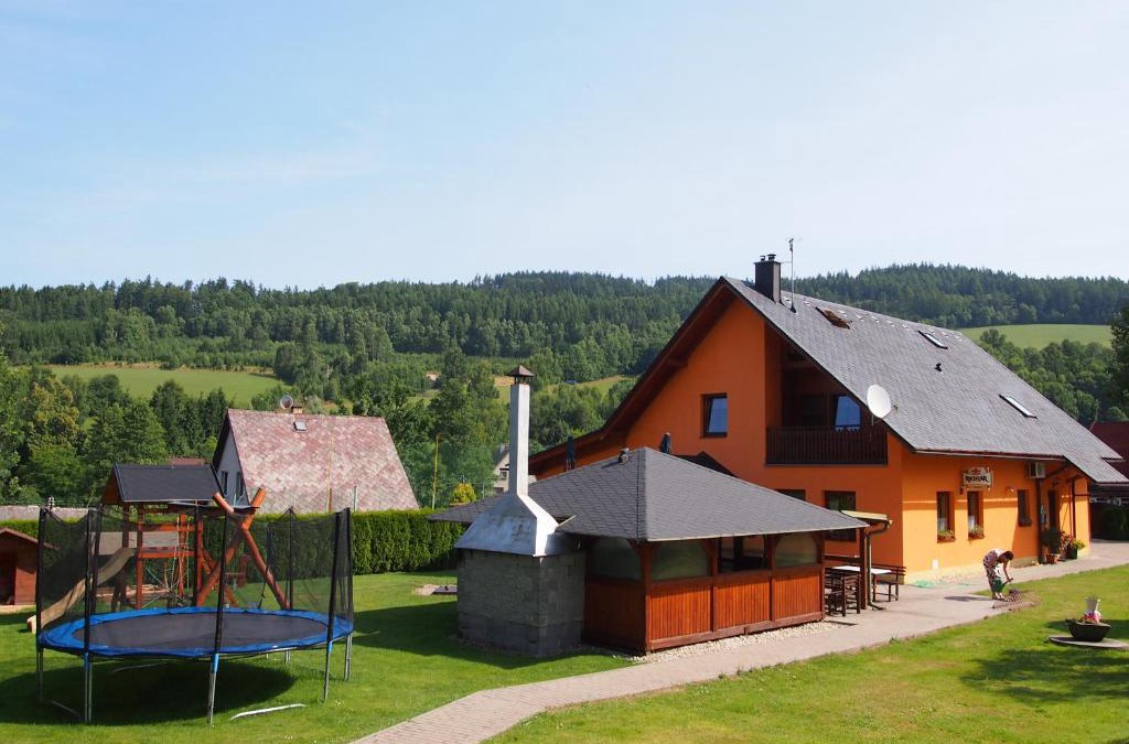 Techonin House | Penzion Otmarka