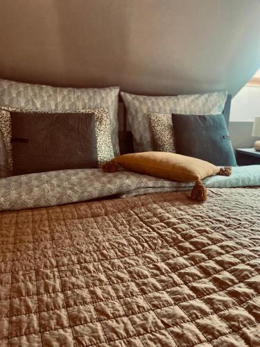 Mnisek pod Brdy Apartment | Penzion Patina House Barevný Svět