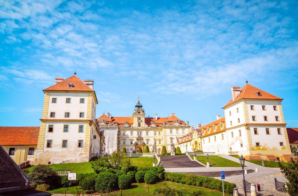 Valtice House | PENZION POD ZÁMKEM