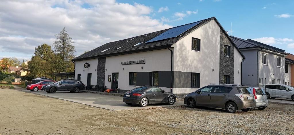 Ivancice House | PENZION U BRÁZDŮ