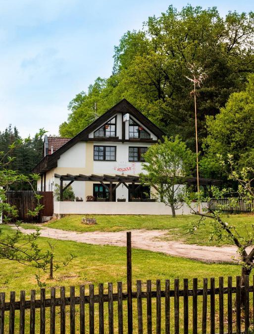 Novosedly nad Nezarkou House | Penzion U kostela Mláka