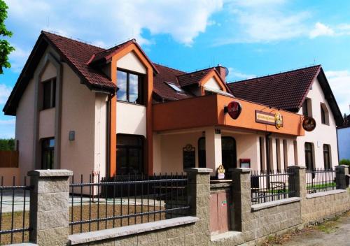 Vilemov House | Penzion U Mnicha